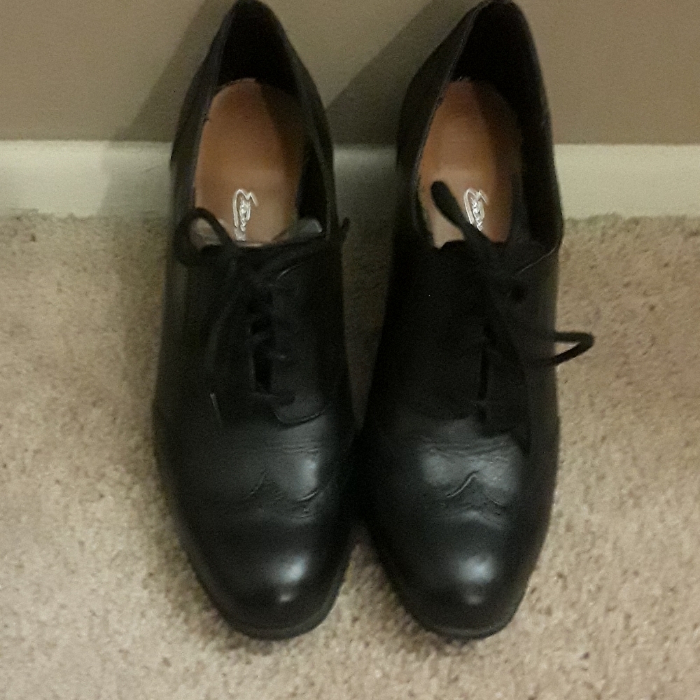 Etienne Aigner Black Leather, EUC, Sz 9.5